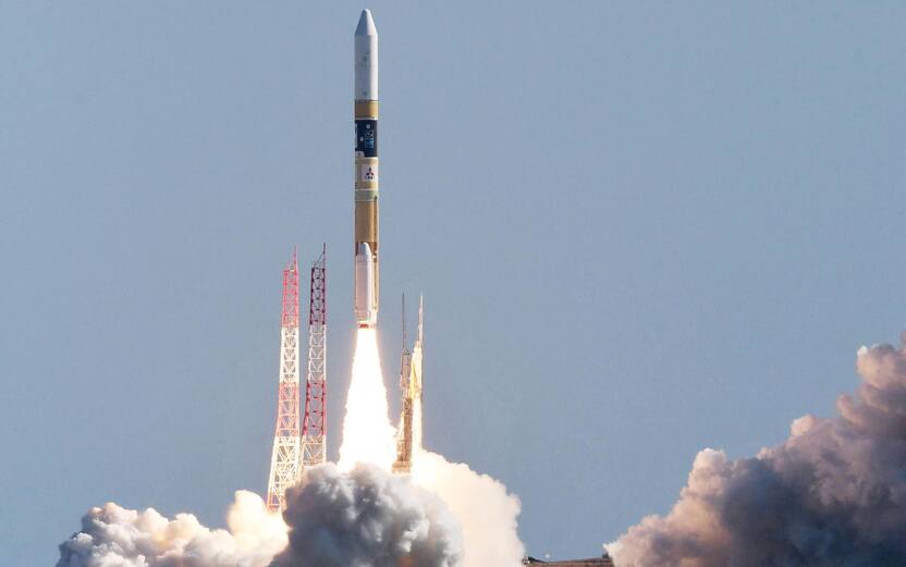 epa10845444 An H2A rocket lifts off from Tanegashima Space Center in Kagoshima Prefecture, southwestern Japan, 07 September 2023. Japan Aerospace Exploration Agency (JAXA) successfully launched an H2A rocket from the Tanegashima Space Center. The rocket was carrying a SLIM small lunar explorer and an XRISM X-ray astronomy satellite. EPA/JIJI PRESS JAPAN OUT EDITORIAL USE ONLY/