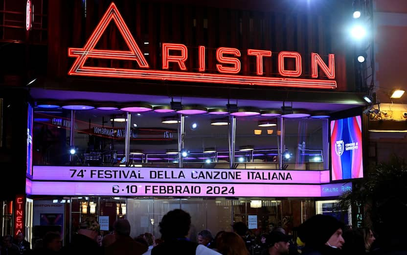 The entrant c e of the Ariston theatre during the 74th Sanremo Italian Song Festival, Sanremo, Italy, 04 February 2024. The festival runs from 06 to 10 February. ANSA/RICCARDO ANTIMIANI