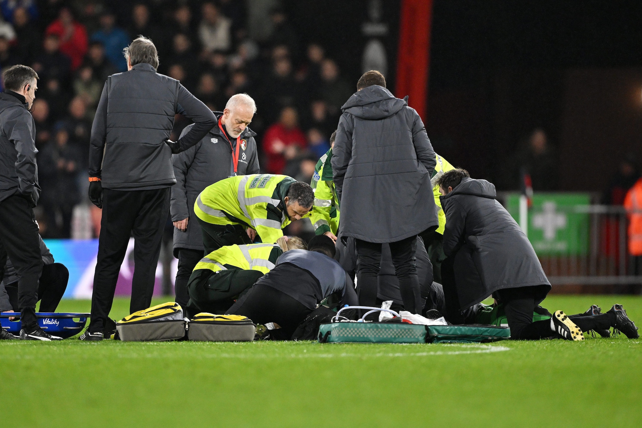 I frenetici soccorsi a Tom Lockyer durante Bournemouth-Luton lo scorso dicembre