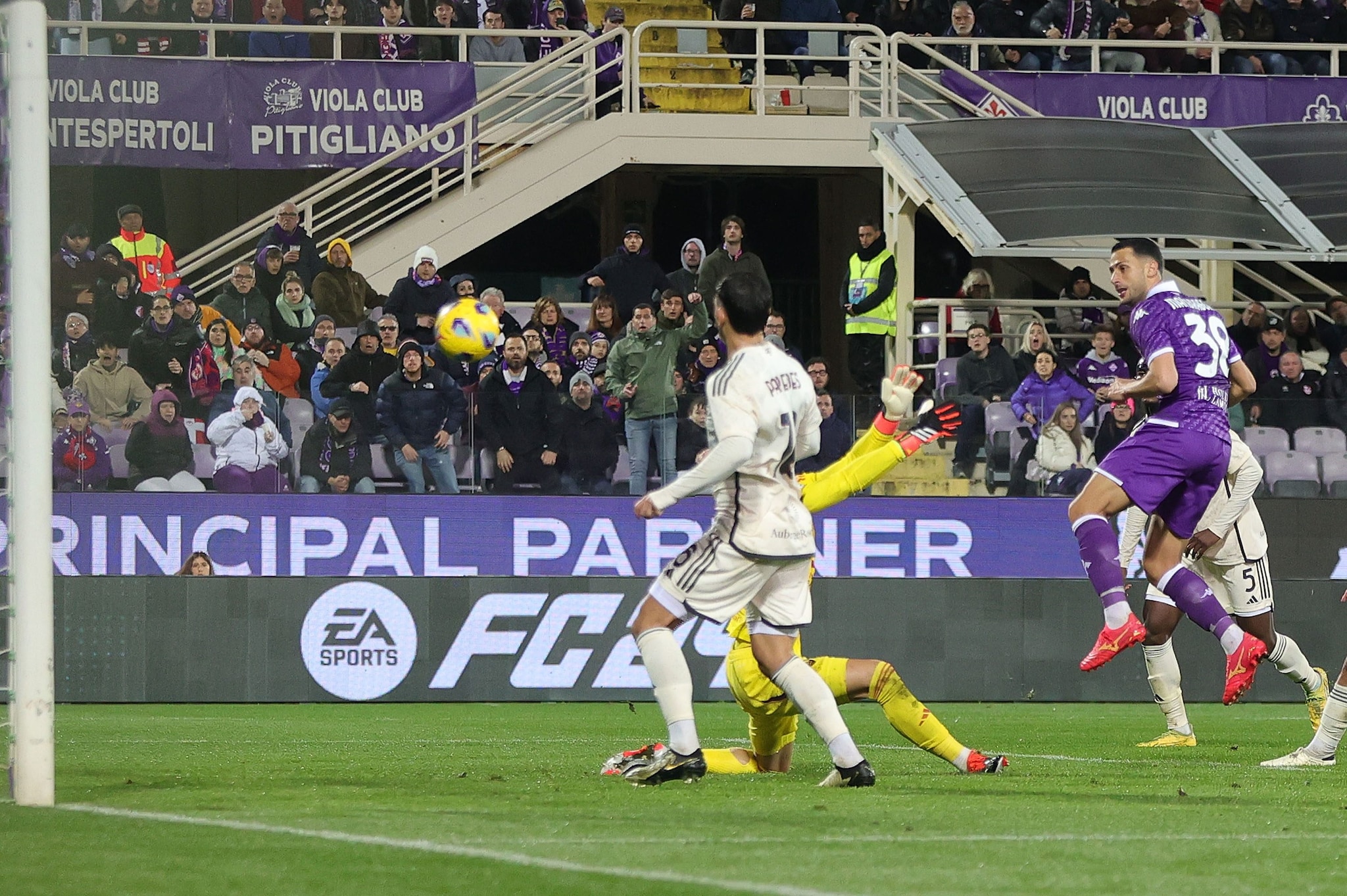 Il gol di Mandragora che decide la partita.