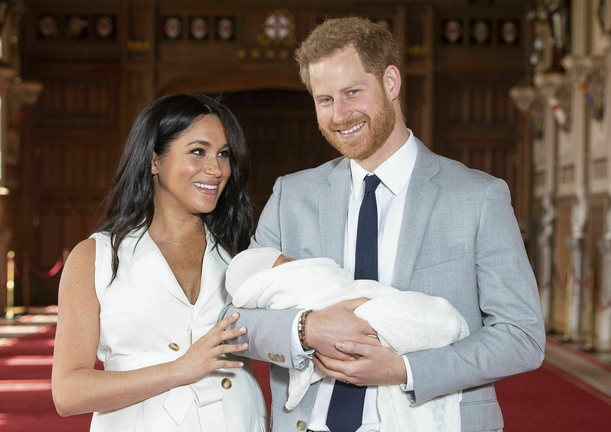 Harry e Meghan in occasione della nascita di Archie