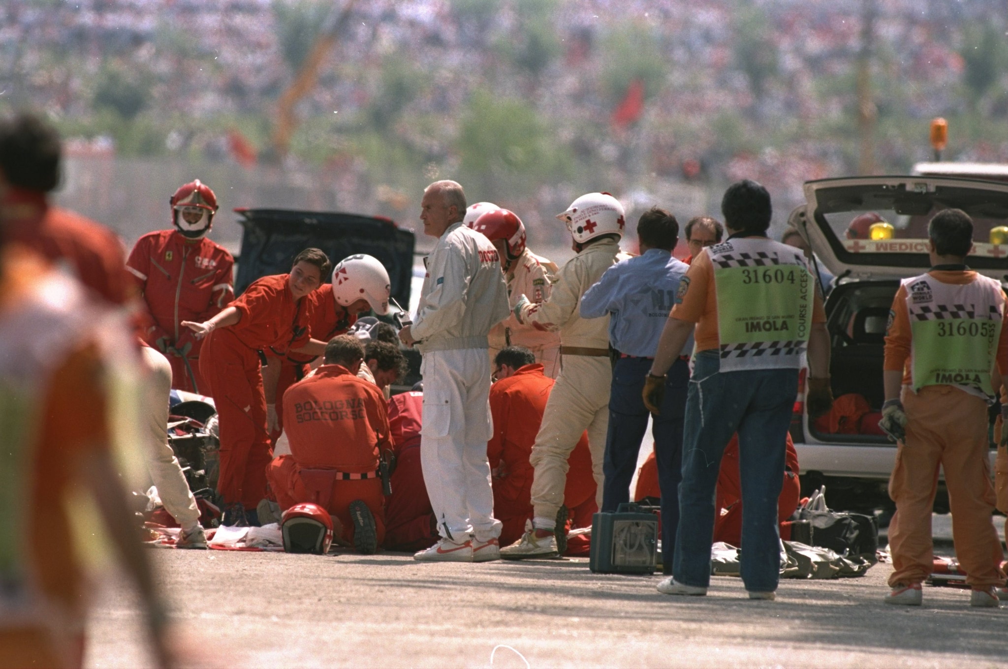 Le immagini dell'incidente a Imola.