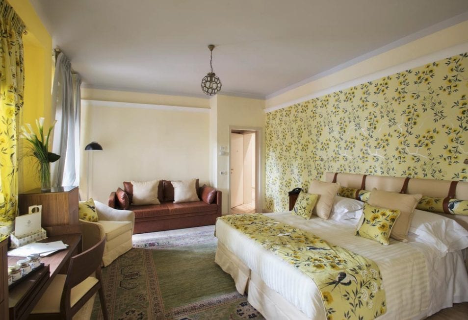 Una stanza dell'August Hotel a Forte dei Marmi | Foto Augustus Hotel & Resort