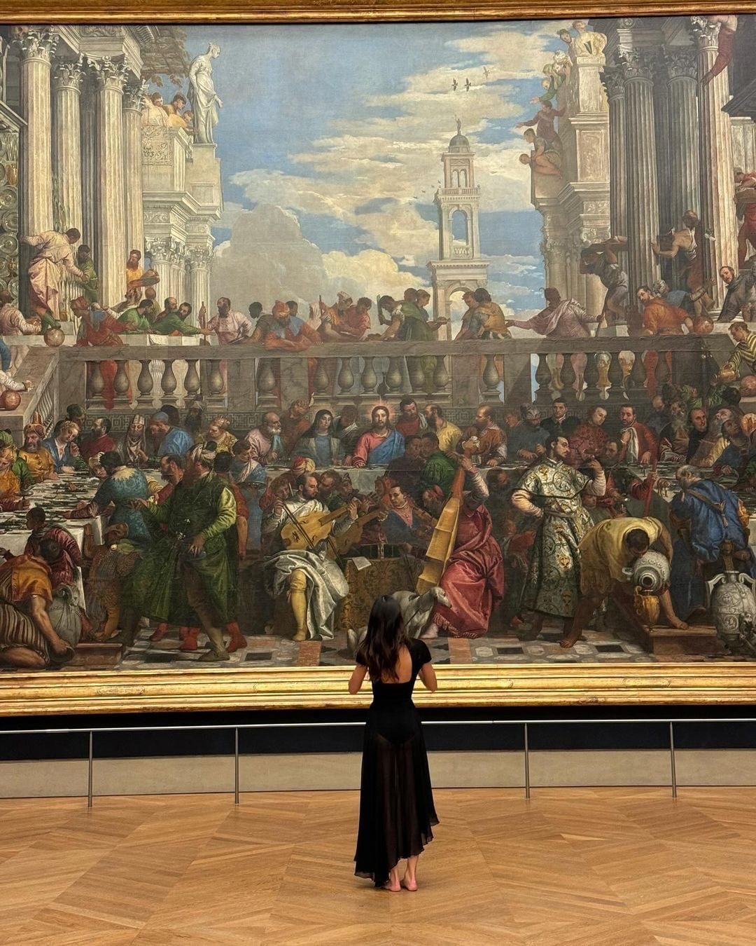 Kendall Jenner al Louvre