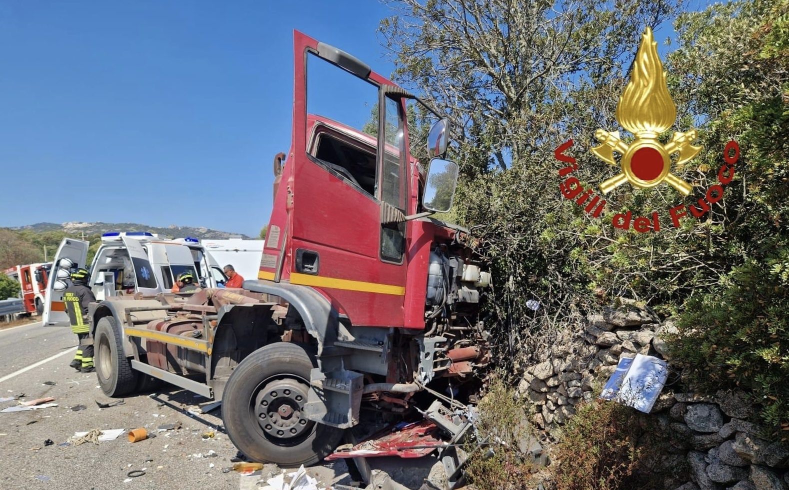 Il camion coinvolto nell'incidente sulla Olbia-Arzachena